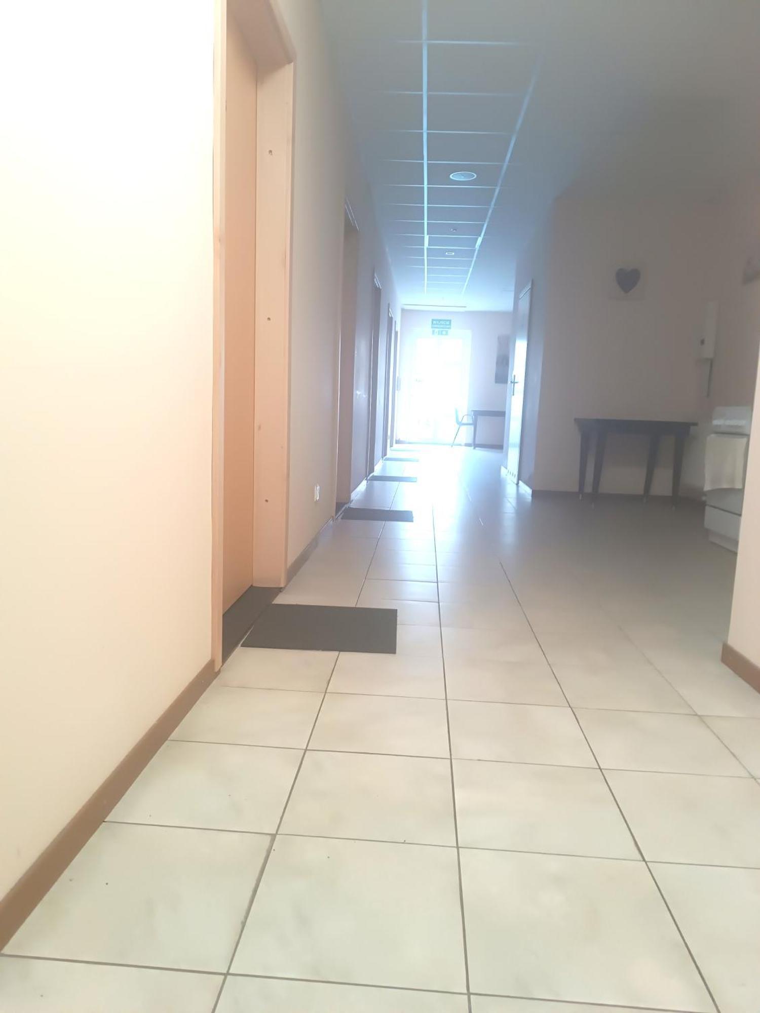 Hostel Krosnienska 12 زيلونا غورا المظهر الخارجي الصورة
